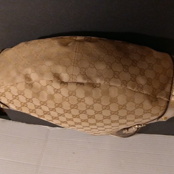 Gucci Abbey Shoulder bag GGCanvas Medium. - Picture 7 of 10